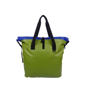 Borsa Impermeabile in PVC 500D alla Moda per Spiaggia, Piscina, Campeggio ed Escursionismo - Product Image 1