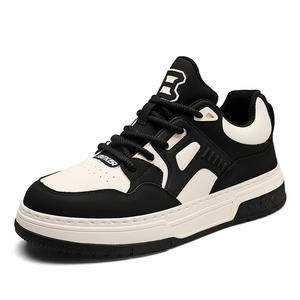 Zapatillas de deporte informales de Primavera de lujo para hombre, lote pequeño, Panda zapatos deportivos de blanco y negro, malla de moda con aumento de altura para adolescentes - Product Image 1