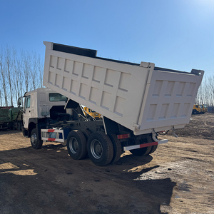 <span class=keywords><strong>En</strong></span> stock Nouveau Camion benne Sinotruck Howo 6X4 10 roues 50 mètres cubes Diesel à conduite à gauche - Product Image 3