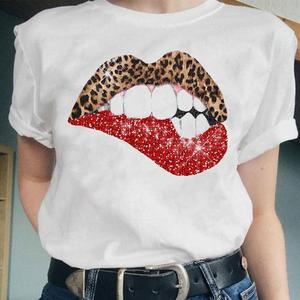 Camiseta <span class=keywords><strong>de</strong></span> <span class=keywords><strong>Mujer</strong></span> con Cuello Redondo, Sexy, Creativa, Estampada, Informal, Holgada, <span class=keywords><strong>de</strong></span> Talla Grande, con Mangas Cortas y Gráfico <span class=keywords><strong>de</strong></span> Labios Besándose - Product Image 5