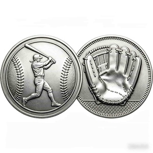 Pièce de monnaie commémorative sportive ronde finition argent antique pour l'induction au Temple de l'histoire du basketball avec relief 3D - Product Image 1