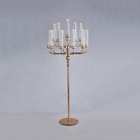 Bon prix Pièce maîtresse de mariage Décoration de scène Chandelier en métal doré à 13 bras et 16 bras