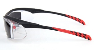 نظارات شمسية كلاسيكية TR90 بإطار أمان ومستقطبة رياضية عالية الجودة - Product Image 2