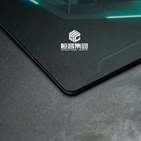 Tapis de souris en verre de jeu RGB le plus vendu - Tapis de souris en verre personnalisé avec anime et tapis de jeu pour clavier, micro-ondable pour le bureau et les étudiants