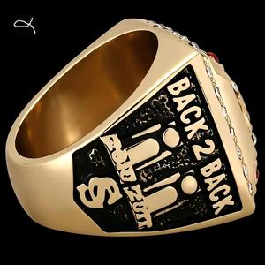 Vente en gros Bague de championnat de la première <span class=keywords><strong>division</strong></span> des États-Unis, équipe de combat de poulets de Caroline du Sud 2010-2011 - Product Image 2