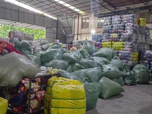 服装库存分类二手连衣裙女性可爱连衣裙女性二手连衣裙 - Product Image 4