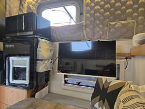 Camper per Camion Pop-up Fuoristrada, Roulotte Moderna Mobile <span class=keywords><strong>4x4</strong></span> in Fibra di Vetro di Alta Qualità per Viaggi - Product Image 4