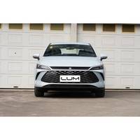 BYD Qin PLUS EV, berline électrique compacte avec une autonomie NEDC de 501-600 km et une puissance moteur de 100-150 kW