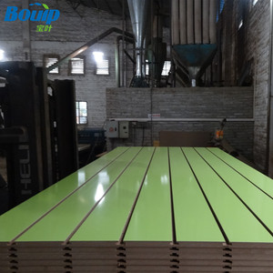 Pannelli a doghe in <span class=keywords><strong>MDF</strong></span> con inserto in alluminio espositore per uso diffuso per negozio di accessori per telefoni cellulari e supermercato - Product Image 2