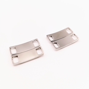 Lovebay — serrure en dentelle de couleur argent, baskets avec Logo personnalisé à graver - Product Image 2
