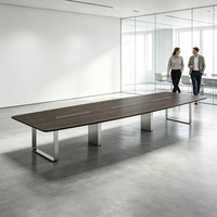 Table de réunion Stellan D, table de conférence de bureau commerciale, placage en chêne blanc avec couvercle rabattable et chemin de câbles