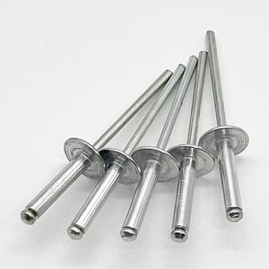 Remaches de impacto de extremo abierto DIN7337 con cabeza abombada zincada, remaches ciegos de aluminio y acero 3.2/4.0/4.8 para <span class=keywords><strong>remachadora</strong></span> - Product Image 1
