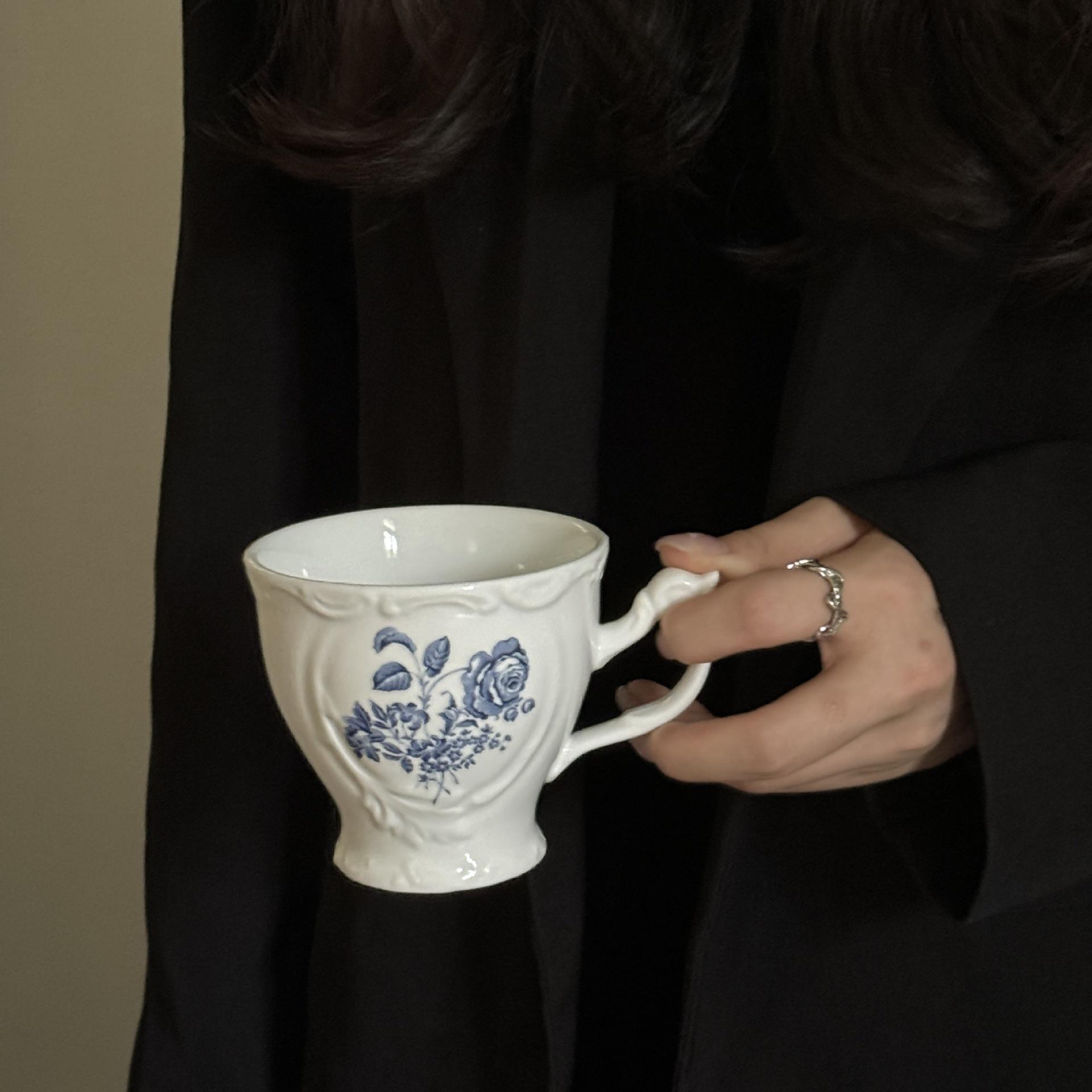 Retro blue single cup