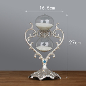 Reloj de Arena Creativo en Forma de Corazón, Personalizable, Adorno de Escritorio, Regalo Romántico, Temporizador de Arena Metálico, Decoración de Estilo Europeo - Product Image 2