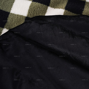 Juego de Edredón de Sherpa con Diseño a Cuadros Buffalo, 100% Poliéster, Cálido y Acogedor para Invierno - Product Image 3