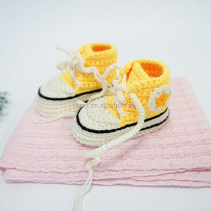Vente en gros de chaussures Nouveau-né en <span class=keywords><strong>crochet</strong></span> faites à la main chaussons mignons pour garçons pour bébé - Product Image 6
