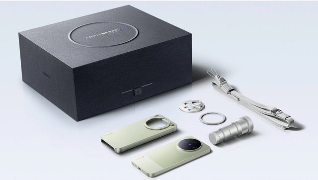 Original Vivo X300 Ultra Photography kit 5G Smartphone 6.82" AMOLED 144hz display Snapdragon 8 Elite Gen5 NFC 200MP+200MP camera