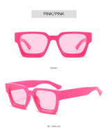 Vente en gros de lunettes de soleil colorées à monture carrée bon marché Cadeaux promotionnels Lunettes de soleil en plastique de créateur de marque
