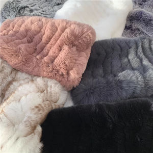 <span class=keywords><strong>Snood</strong></span> en <span class=keywords><strong>fourrure</strong></span> de lapin Rex tricoté, <span class=keywords><strong>fourrure</strong></span> animale de qualité supérieure, peluche douce et polyvalente pour un style élégant, provenant d'une source éthique - Product Image 5