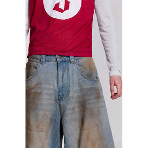 Pantalones cortos de mezclilla de moda personalizados, estilo baggy, con efecto desgastado, de cintura alta y pierna ancha, para fabricantes de ropa urbana. - Product Image 4