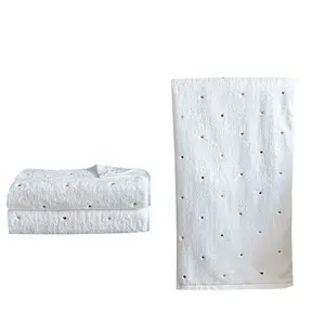 Быстросохнущее банное полотенце, вышивка в форме сердца, индивидуальный логотип, махровое Хлопковое полотенце белого цвета для домашнего использования и отеля