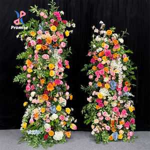 Una colorida y realista bola de flores de seda mixta, perfecta para un fondo de boda al aire libre de estilo campestre. - Product Image 1