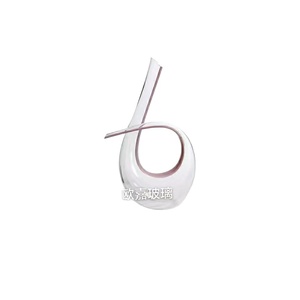 <span class=keywords><strong>Carafe</strong></span> <span class=keywords><strong>à</strong></span> <span class=keywords><strong>vin</strong></span> rouge en verre soufflé <span class=keywords><strong>à</strong></span> la main, unique, pour la vente en gros - Product Image 1