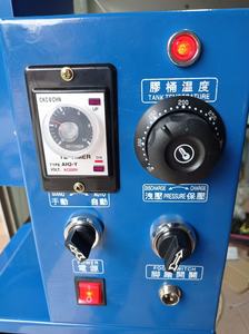 Machine <span class=keywords><strong>de</strong></span> fusion <span class=keywords><strong>de</strong></span> mastic <span class=keywords><strong>de</strong></span> <span class=keywords><strong>phare</strong></span> <span class=keywords><strong>de</strong></span> voiture pneumatique à bloc noir automatique Joint <span class=keywords><strong>de</strong></span> colle chaude Retrofit Installer le boîtier <span class=keywords><strong>de</strong></span> pompe <span class=keywords><strong>de</strong></span> moteur <span class=keywords><strong>de</strong></span> boisson - Product Image 4