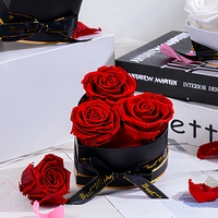 Kotak Mawar Mini Abadi HFlora Grosir, 3 Mawar Awet Bentuk Hati, Kotak Hadiah untuk Hari Valentine, Wisuda, dan Acara Lainnya