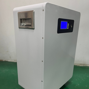 ระบบแบตเตอรี่จัดเก็บพลังงานภายในบ้านแบบออลอินวัน 25.6V 7.5KWH 300Ah แบบตั้งพื้น OEM ODM IP65 - Product Image 1