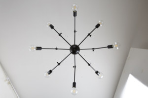 Araignée 8 Lumière Pendentif en Noir Fini Edison Ampoule LED En Métal Industriel Lumière Pendante pour Salon Restaurant - Product Image 6