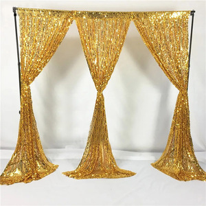 Panel de Lentejuelas Doradas de 10 pies x 10 pies para Decoración de Escenarios de Bodas y Fiestas, 4.0 (2 Reseñas) 4 Vendidos - Product Image 2