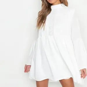 Trắng Boho Bông Crochet Chi Tiết Tay Áo Rộng Smock Mini Loose Dress Phụ Nữ Casual Dresses Dài Tay Mùa Xuân 100% Cotton Đầy Đủ