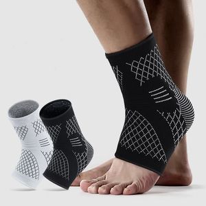 Compresión deportiva <span class=keywords><strong>Tobillo</strong></span> Soporte Manga Calcetines <span class=keywords><strong>Estabilizador</strong></span> <span class=keywords><strong>para</strong></span> correr <span class=keywords><strong>Voleibol</strong></span> Baloncesto Protección contra esguinces - Product Image 2