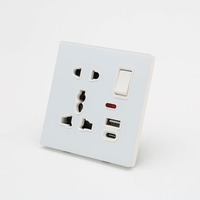 Prise murale universelle 10A avec port de charge USB-C 18W, ignifuge, en PC, pour le marché africain et du Sud-Est asiatique
