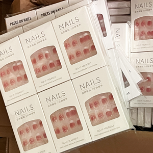 Venta al por mayor barato 3D prensa en las <span class=keywords><strong>uñas</strong></span> de alta calidad medio ataúd corazón perla francés punta <span class=keywords><strong>uñas</strong></span> manicura acrílico palo en las <span class=keywords><strong>uñas</strong></span> - Product Image 3