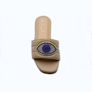 Dép xăng đan nữ dễ thương Dép xỏ ngón nữ đế mềm chống trượt họa tiết kim cương Rhine mắt phẳng thoải mái thời trang - Product Image 4