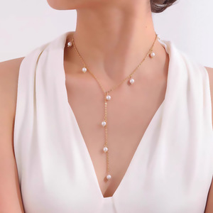 Collar de Perlas Naturales de Agua Dulce, Chapado en Oro de 18K, con Recubrimiento PVD, Hipoalergénico, Resistente al Agua y al Deslustre - Product Image 6