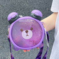Dessin animé ours forme bouteille en plastique Double bouche à boire enfants mignon bouteille d'eau avec paille en plein air Portable