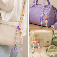 Kit de fabrication de porte-clés DIY : Perles acryliques pastel en forme de fleurs et bonbons, avec fermoirs mousquetons pour breloques de sac et cordons de téléphone