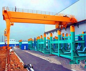 BMH Semi <b>Gantry</b> <b>Crane</b> with CD1/MD1 Electric Hoist - Custom Span 10-30m, 2-20T Load Capacity - Product Image 3