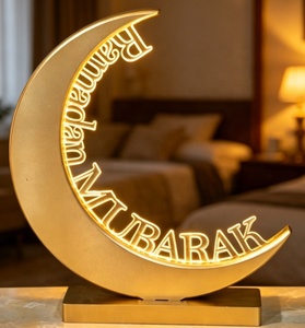 Nuova Decorazione Dorata in Stile Mediorientale, Lampada da Tavolo LED a Forma di Luna Crescente in Legno da 30cm con Scritta Eid Mubarak Islamica per Arredamento Casa - Product Image 2