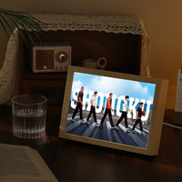 Nouveauté cadeau Led éclairer peinture cadre lampe de Table 3d bois dessin animé Anime photo Photo cadre boîte nouveauté veilleuse décor à la maison