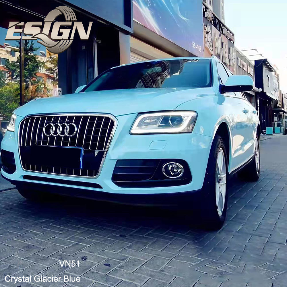 คริสตัลธารน้ำแข็งสีฟ้า