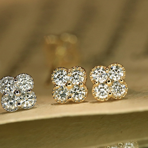 Aazuo Fine Jewelry, oro amarillo macizo de 18 quilates Au750, diamantes naturales auténticos, aretes clásicos con forma de flor, regalo para damas, uso diario - Product Image 3