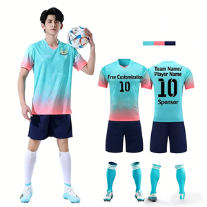 Uniforme de Fútbol Personalizado para Clubes y Equipos, Conjunto Completo de Camiseta de Fútbol China, Uniforme Unisex 100% Poliéster Antibacterial con Cuello Redondo - Product Image 3