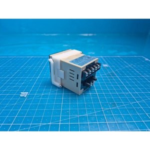 Controlador de Motor Microstep YAMAMOTO EMD7 D3P1D Usado Como Está, Piezas de Equipos Semiconductores Legados - Product Image 4