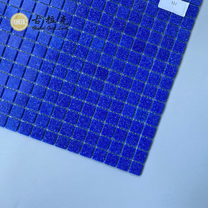 Carreaux de mosaïque en verre bleu moderne 300x300mm, surface réfléchissante pour zones <span class=keywords><strong>humides</strong></span> et murs décoratifs - Product Image 6