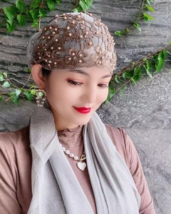 Sombrero pañuelo vintage con perlas acrílicas, ecológico, transpirable y versátil para mujer - Product Image 1