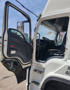 Cabine de camion ISUZU GIGA d'occasion fiable <span class=keywords><strong>avec</strong></span> faisceau de câblage d'origine et vitres pour remplacement de carrosserie - Product Image 3
